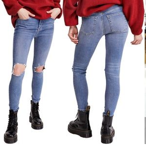 Free People Ripped High Rise Skinny Jeans - 26